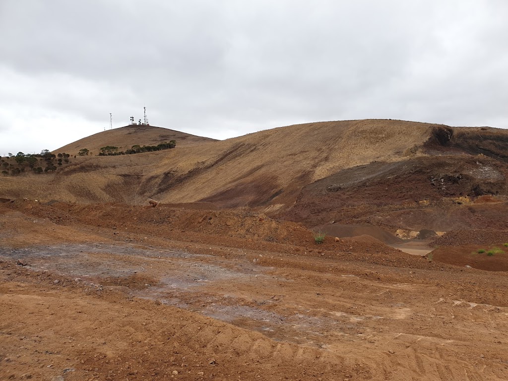 Mount Shadwell Quarry |  | 104 Mortlake-Ararat Rd, Mortlake VIC 3272, Australia | 0355587888 OR +61 3 5558 7888