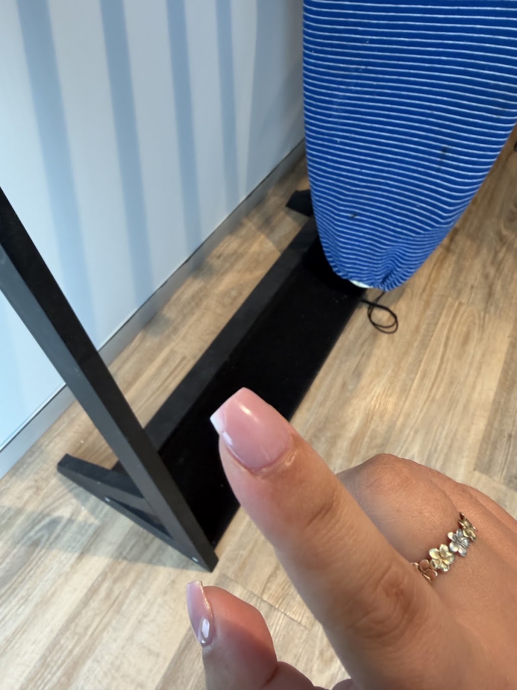 Master Colour Nails | Forestway shopping centre, Shop 14/20 Forest Way, Frenchs Forest NSW 2086, Australia | Phone: (02) 8937 0777