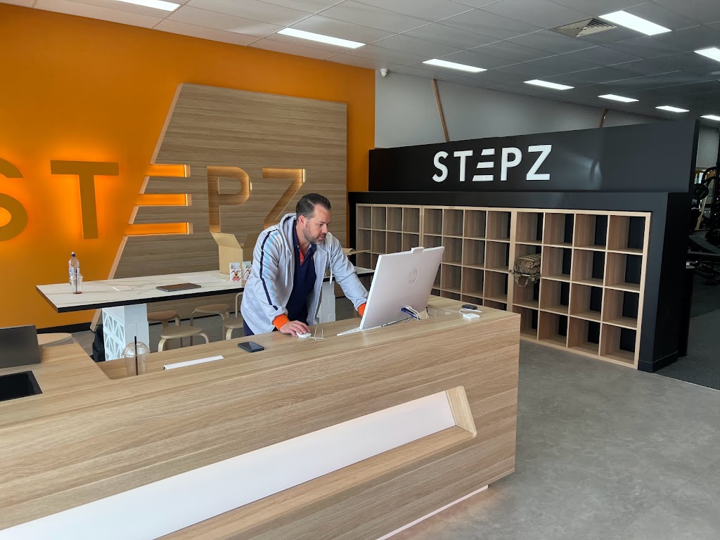 Stepz Fitness Muswellbrook | Shop 106/19-29 Rutherford Rd, Muswellbrook NSW 2333, Australia | Phone: 0402 602 995