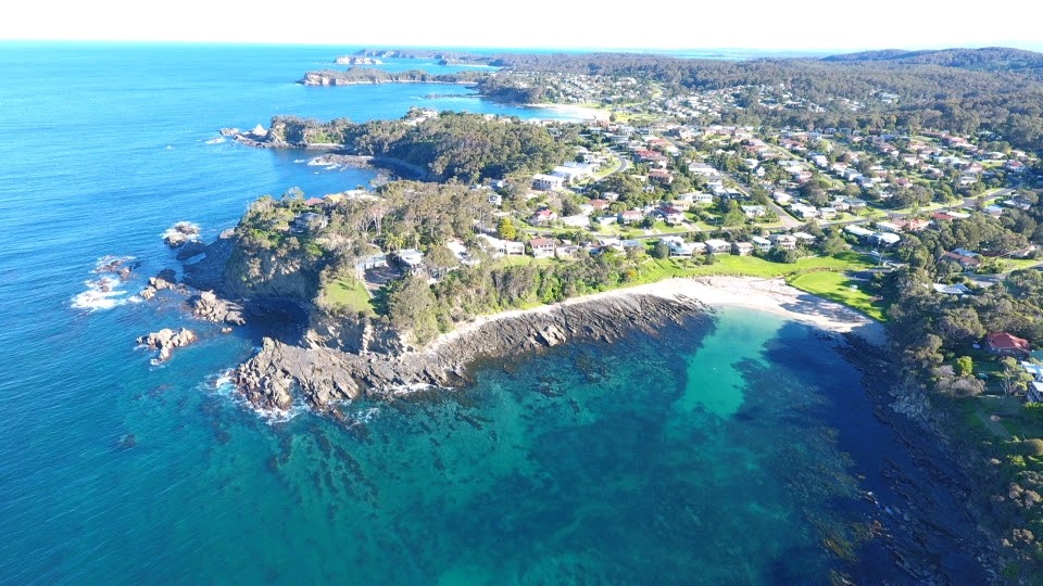 Garden Bay Beach Park | 2 Garagarang St, Malua Bay NSW 2536, Australia