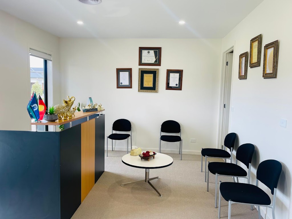 Flourish Holistic Services PTY LTD | 17 Nabro St, Truganina VIC 3029, Australia | Phone: (03) 7036 7158