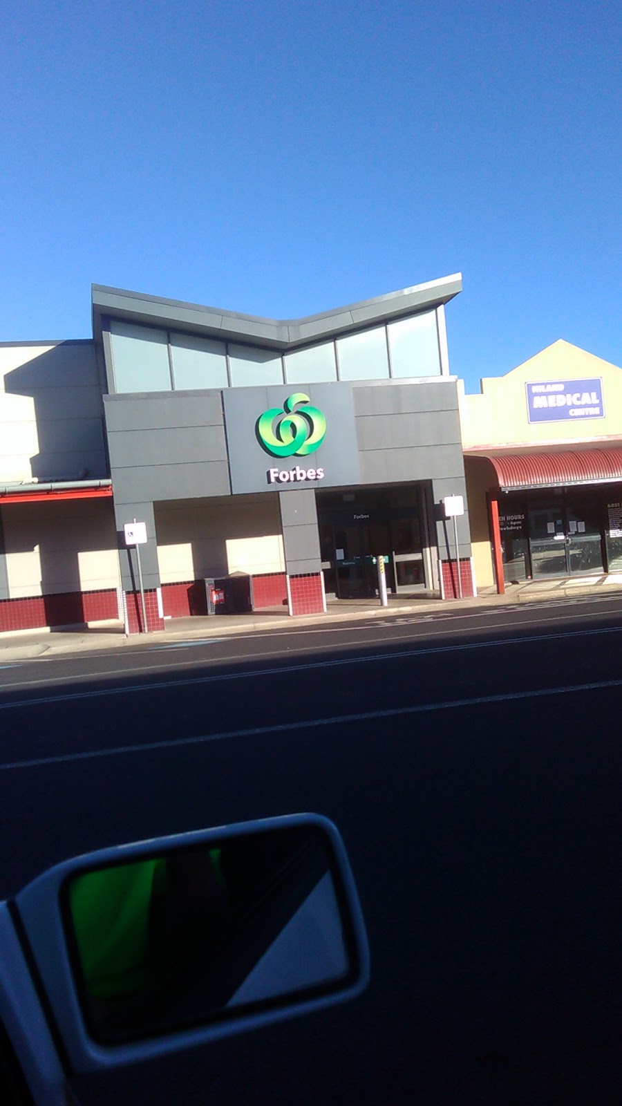 Woolworths Forbes | supermarket | 134 Rankin St, Forbes NSW 2871, Australia | 0268508400 OR +61 2 6850 8400