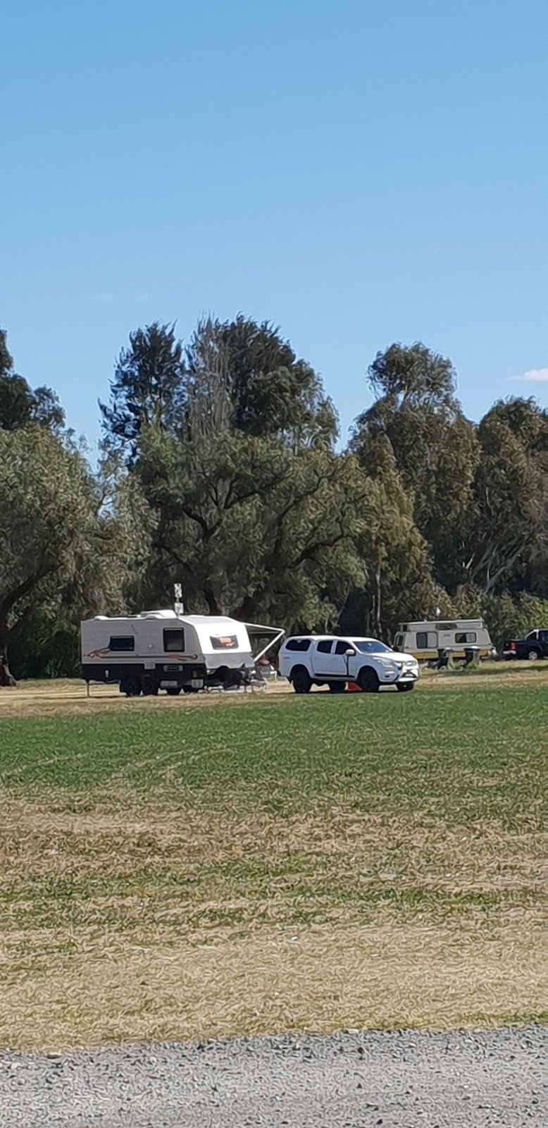 Jugiong Rest Area | campground | 319 Riverside Dr, Jugiong NSW 2726, Australia