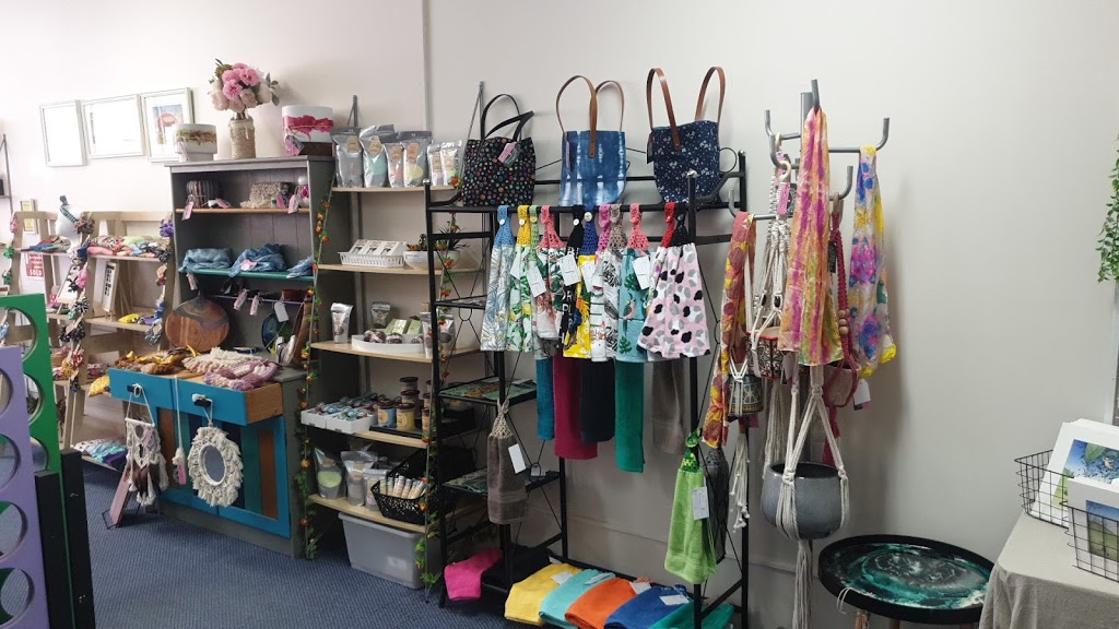 2Hands Handmade Boutique | Unit 10A/390 Kingston Rd, Slacks Creek QLD 4127, Australia | Phone: 0466 487 274