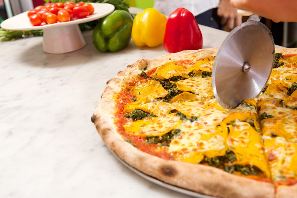 Slice Pizzeria Byron Bay | meal delivery | 5/4 Jonson St, Byron Bay NSW 2481, Australia | 0266809357 OR +61 2 6680 9357