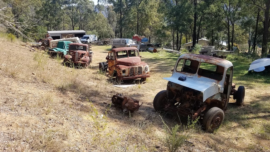 VINTAGE TRUCK SUPPLIES | 3027 Putty Rd, Milbrodale NSW 2330, Australia | Phone: (02) 6574 5371