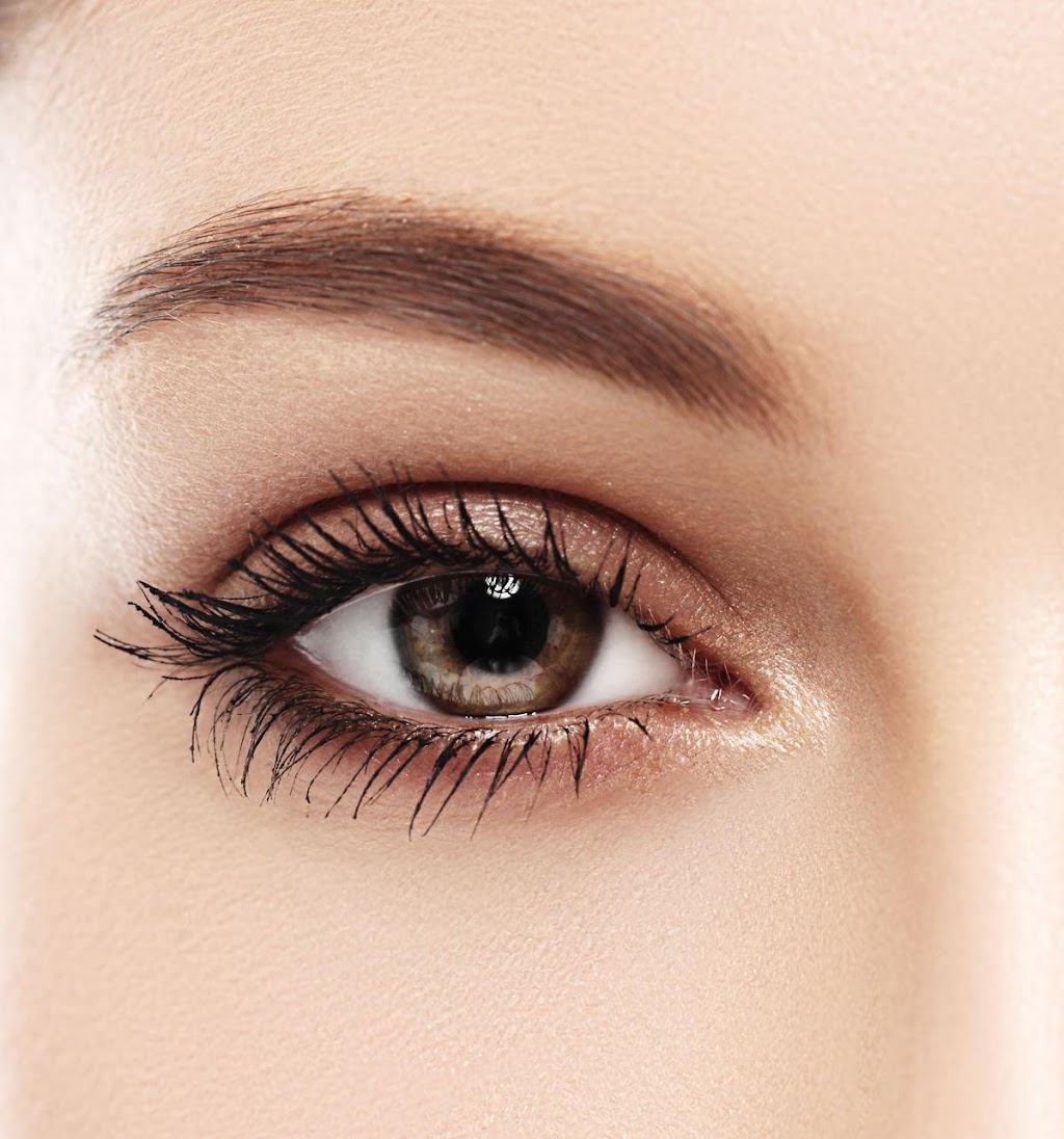 Doe Eyelashes | beauty salon | 7 Laycock St, Surfers Paradise QLD 4217, Australia | 0407090799 OR +61 407 090 799