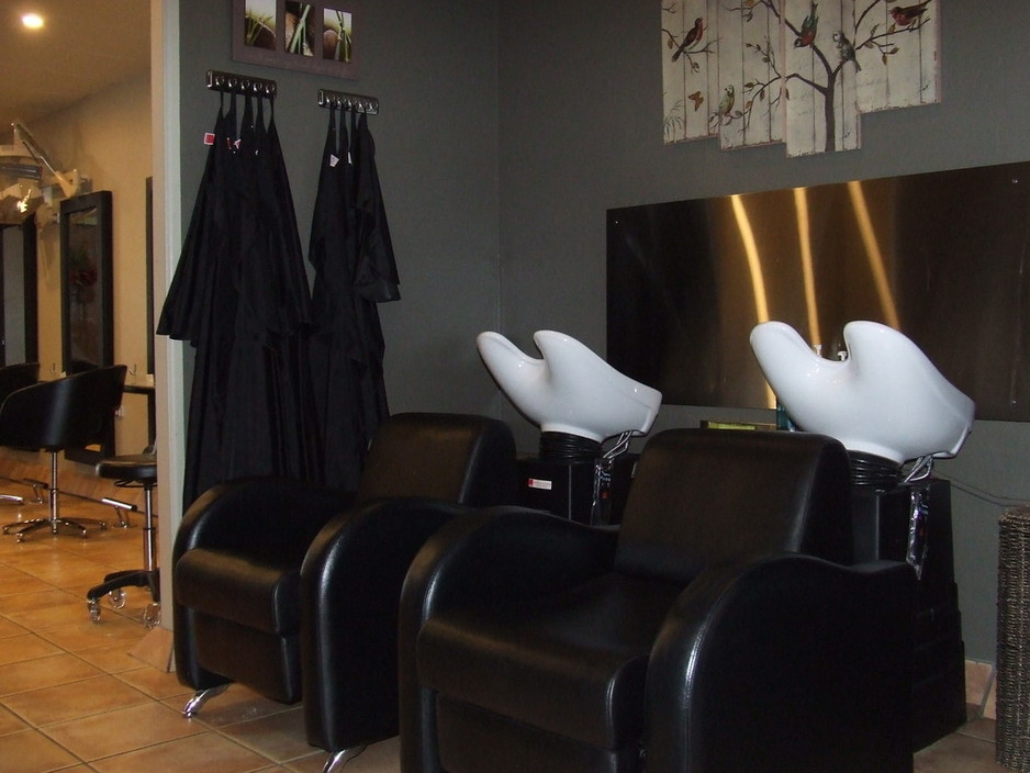 Hair Gallery | 4/21 Main St, Beenleigh QLD 4207, Australia | Phone: (07) 3287 1620