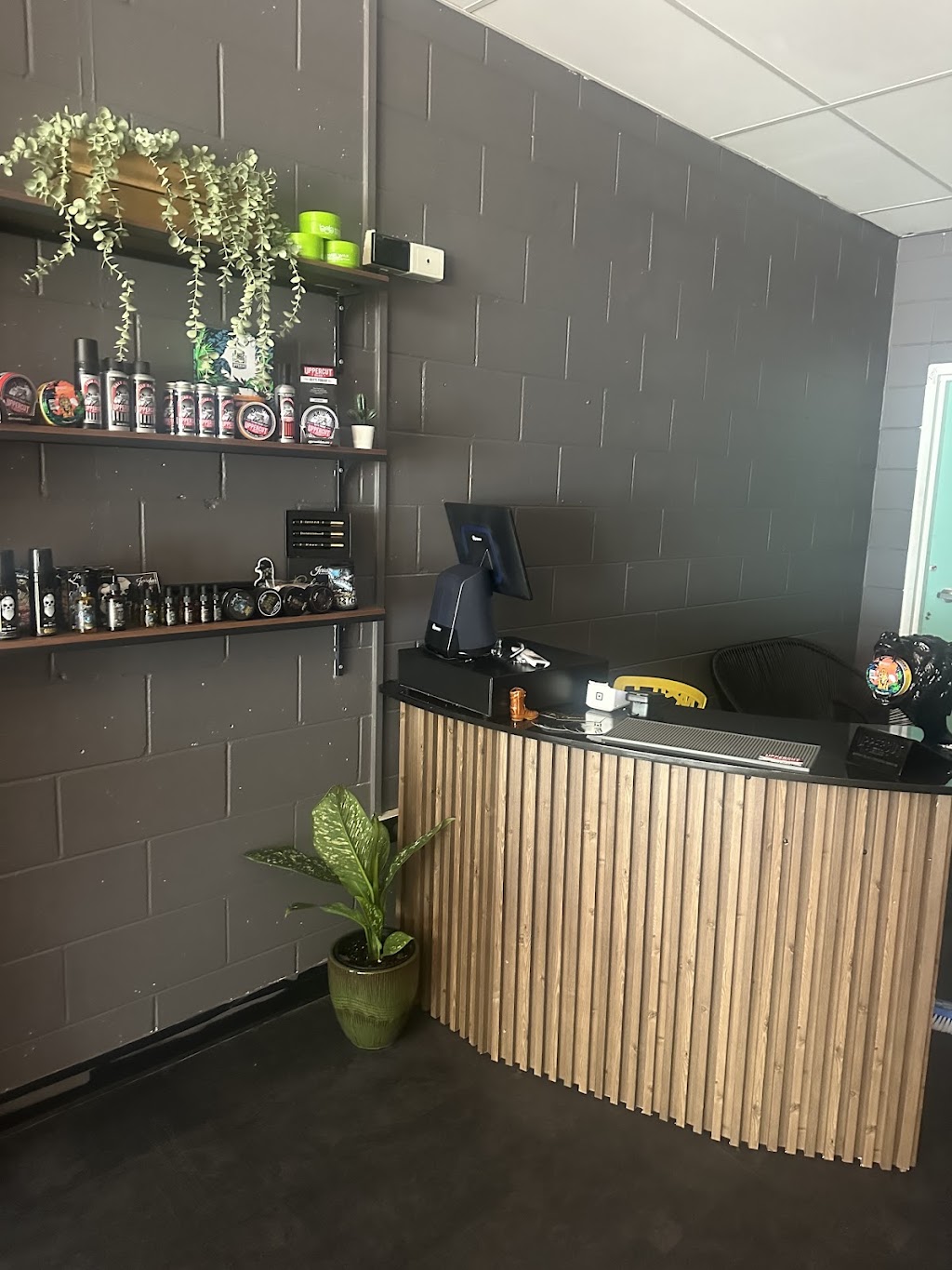 Cyprian Barber co Wamuran | 1061 DAguilar Hwy, Wamuran QLD 4512, Australia | Phone: (07) 2104 2078