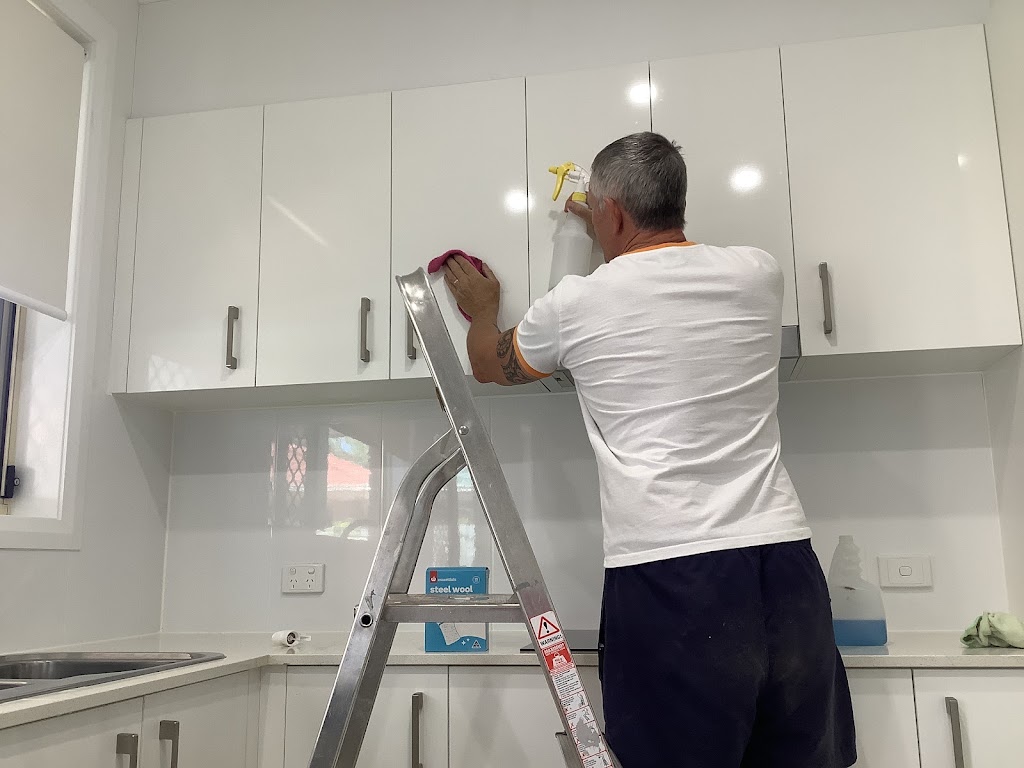 Thundersley Cleaning Company | 247 Freshwater Dr, Banksia Beach QLD 4507, Australia | Phone: 0450 116 517