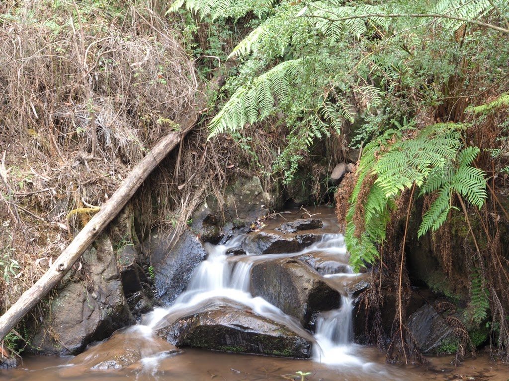 Olinda Falls Picnic Ground | park | Olinda Falls Reserve, Falls Rd, Mount Dandenong VIC 3788, Australia | 131963 OR +61 131963