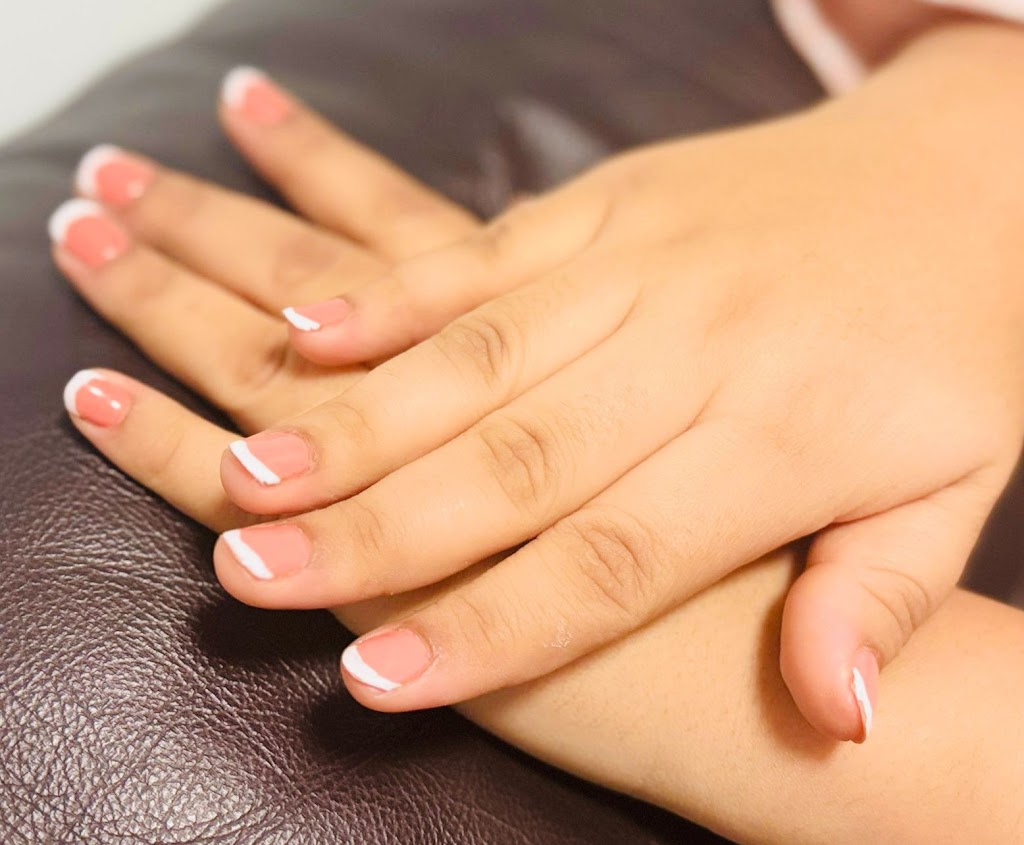 Ash lash & nails professional studio | 23 Oldbury Pl, Forest Lake QLD 4078, Australia | Phone: 0481 849 575