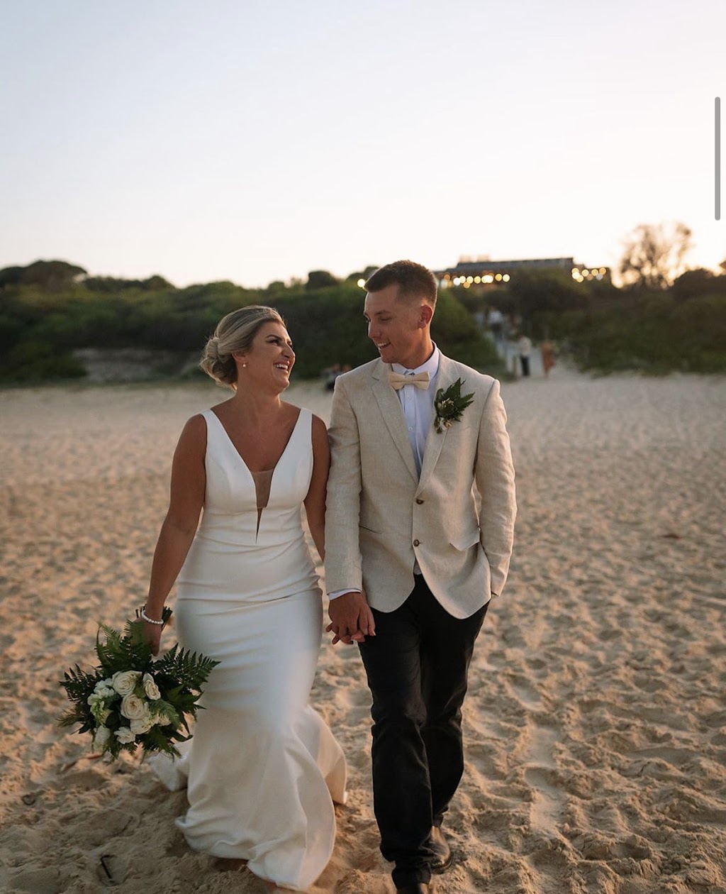 Pacific Palms Weddings | Lakeside Cres, Elizabeth Beach NSW 2428, Australia | Phone: 0423 739 922
