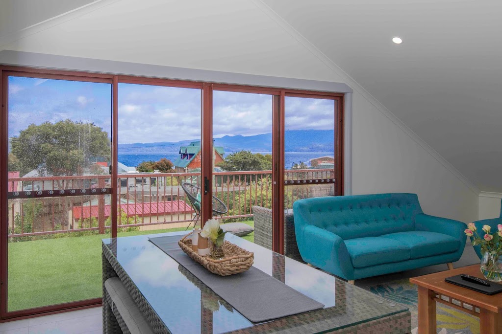 Retreats Tasmania | real estate agency | Ocean Esplanade, Blackmans Bay TAS 7052, Australia | 0419805465 OR +61 419 805 465