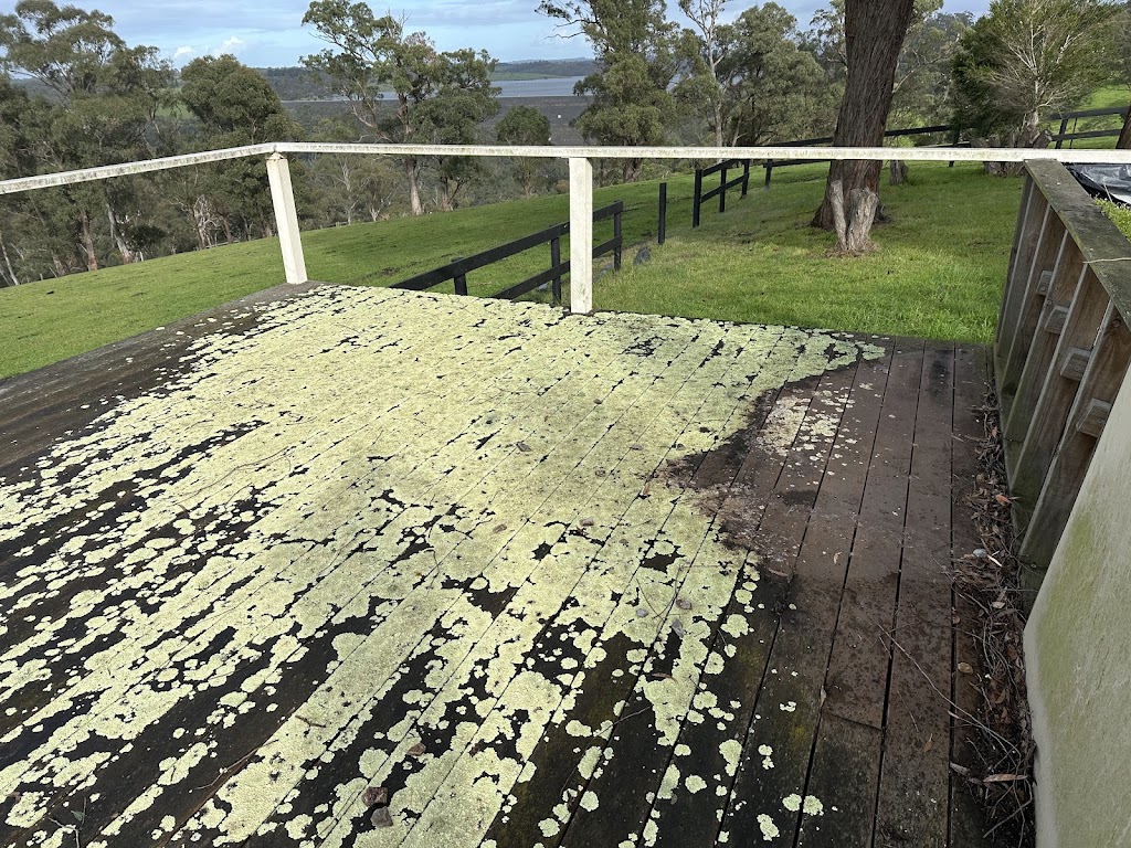 Lyrebird Outdoor Cleaning | 1615 Old Sale Rd, Buln Buln East VIC 3821, Australia | Phone: 0422 109 629