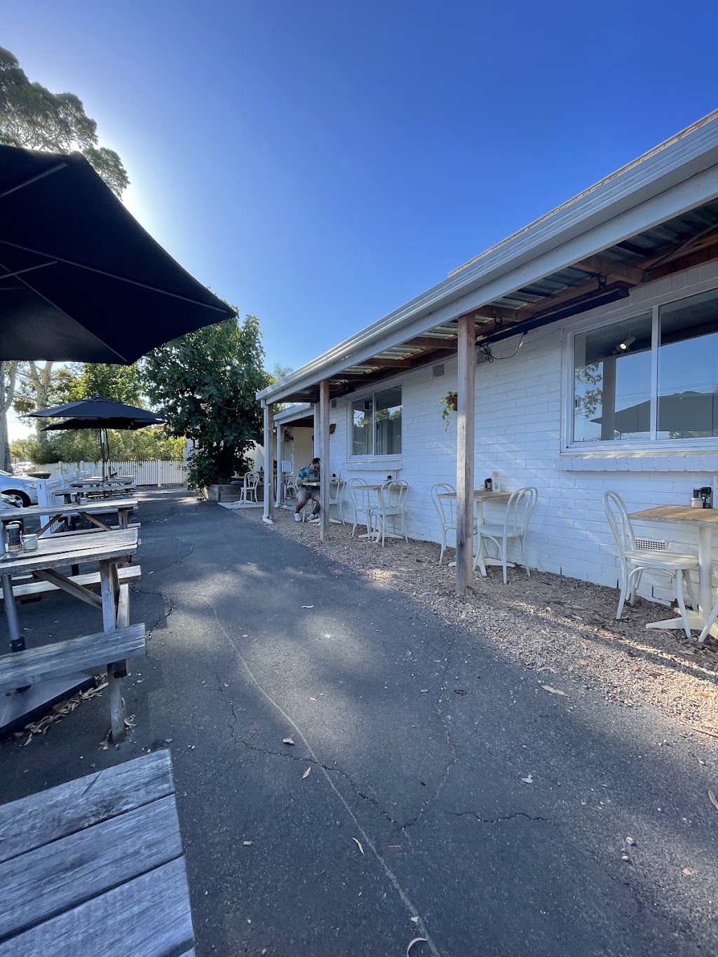 Eastwood | 1 Robinlee Ave, Burwood East VIC 3151, Australia | Phone: (03) 9989 6116