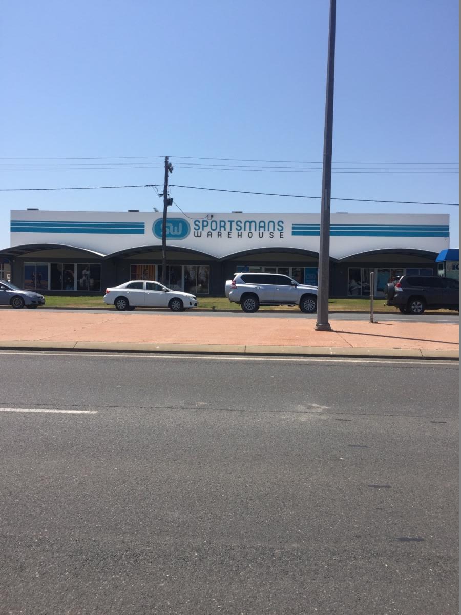 Sportsmans Warehouse Yeppoon | store | 59 Tanby Rd, Yeppoon QLD 4703, Australia | 0749302438 OR +61 7 4930 2438