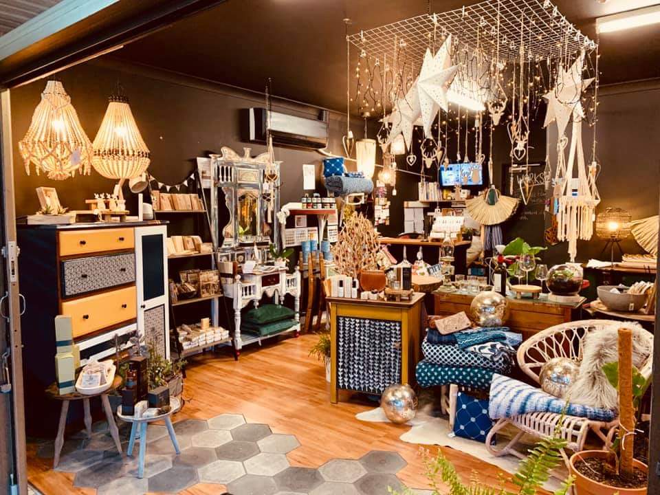 Hammer and Heels Home | home goods store | 1 Station St, Blaxland NSW 2774, Australia | 0434704797 OR +61 434 704 797