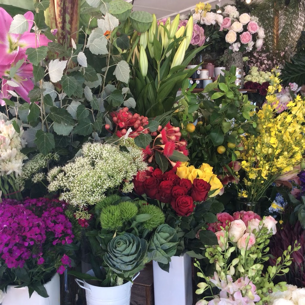 Oatley House of Flowers | 3 Frederick St, Oatley NSW 2223, Australia | Phone: (02) 9579 4700