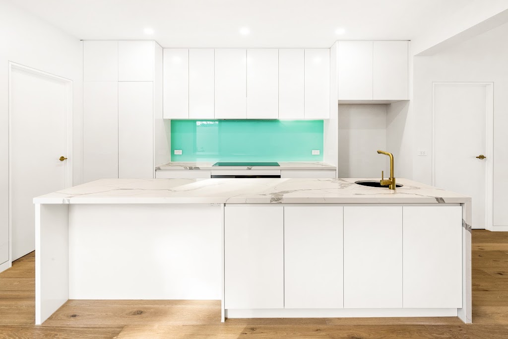 MC Custom Builds Pty Ltd | 25 Wright Rd, Garfield North VIC 3814, Australia | Phone: 0400 144 259