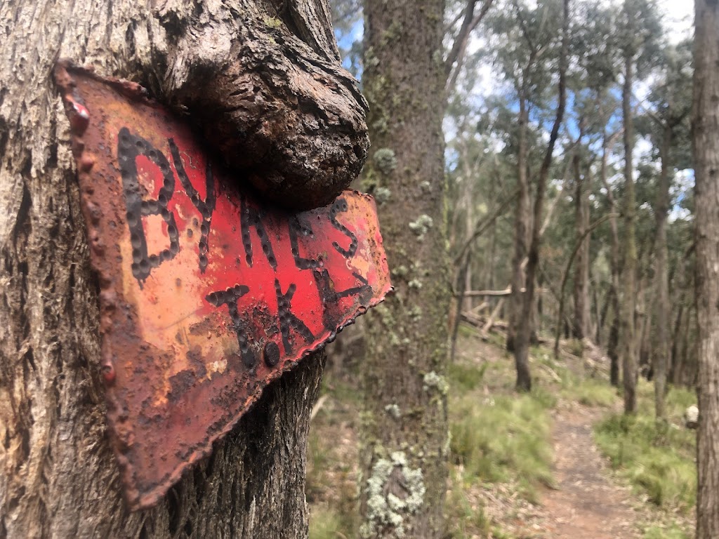 Trail Hiking Australia | 8 Fairway Cres, Darley VIC 3340, Australia | Phone: 0408 006 430