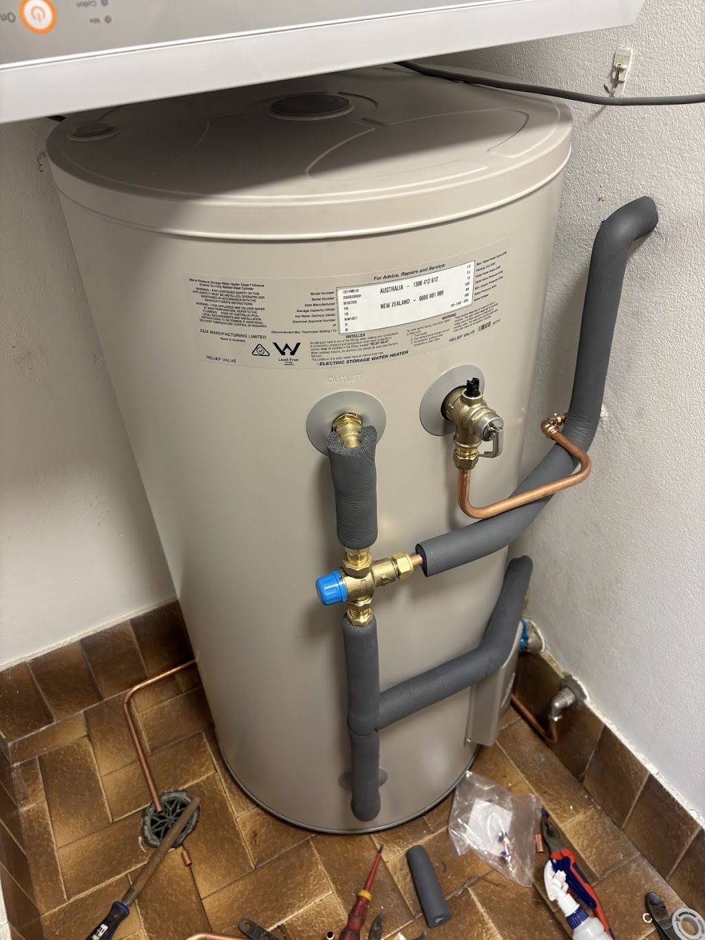 Cliff Hanger Plumbing | 3 Mangrove Rd, Narara NSW 2250, Australia | Phone: 0417 818 188