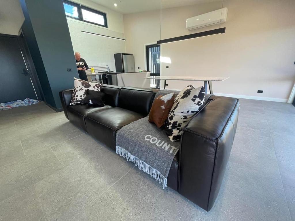 Murrandah | 11 Delaney Dr, Little Hartley NSW 2790, Australia | Phone: 0400 340 333