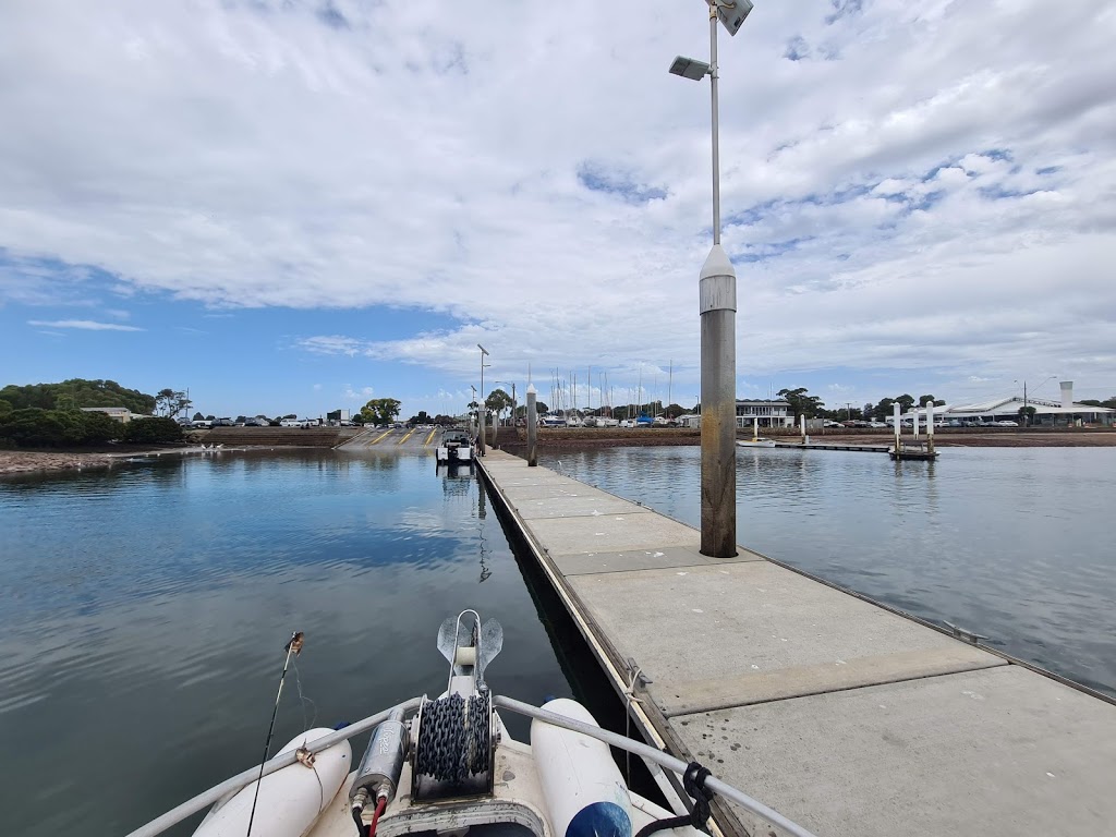 Hastings Boat Ramp | Marine Parade, Hastings VIC 3915, Australia | Phone: 1300 850 600