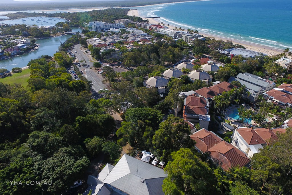 Noosa Heads YHA, Halse Lodge | 2 Halse Ln, Noosa Heads QLD 4567, Australia | Phone: (07) 5447 3377