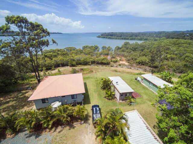 Wilma Cres Villas | lodging | 25 Wilma Cres, Russell Island QLD 4184, Australia