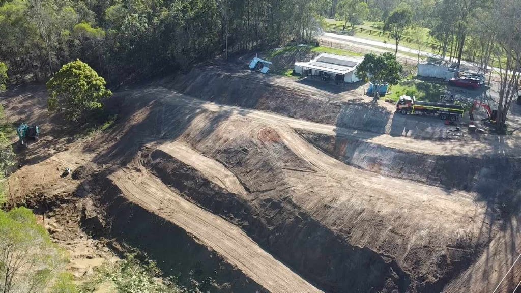 All Kind Earthmoving | 122-126 Fountain Rd, Burpengary East QLD 4505, Australia | Phone: (07) 3053 3838