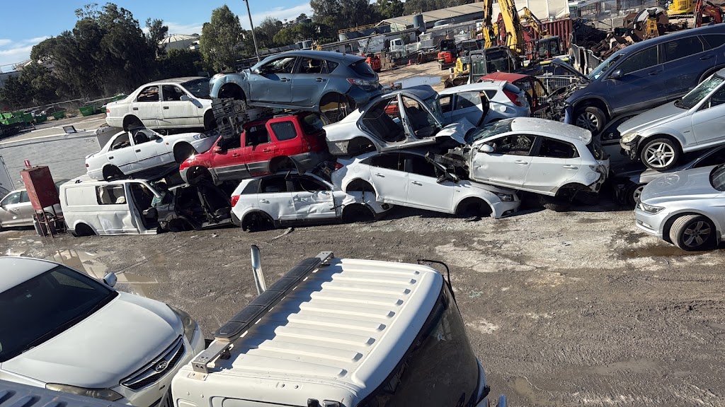 Grande Car Removals | 70 Pratten St, Kemps Creek NSW 2178, Australia | Phone: 0411 026 380