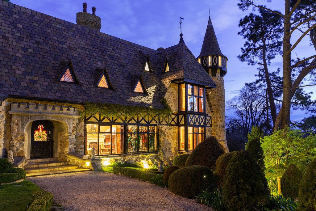 Thorngrove Manor Hotel | lodging | 2 Glenside Ln, Stirling SA 5152, Australia | 0883396748 OR +61 8 8339 6748