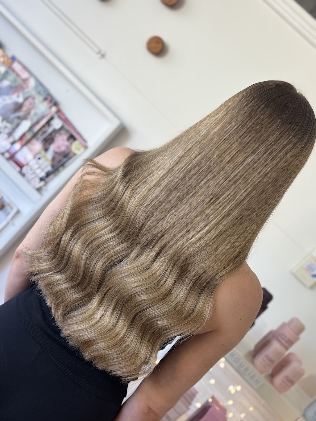 Georgia & Co. Hair Studio | 1/610 Oxley Ave, Scarborough QLD 4020, Australia | Phone: 0422 877 772