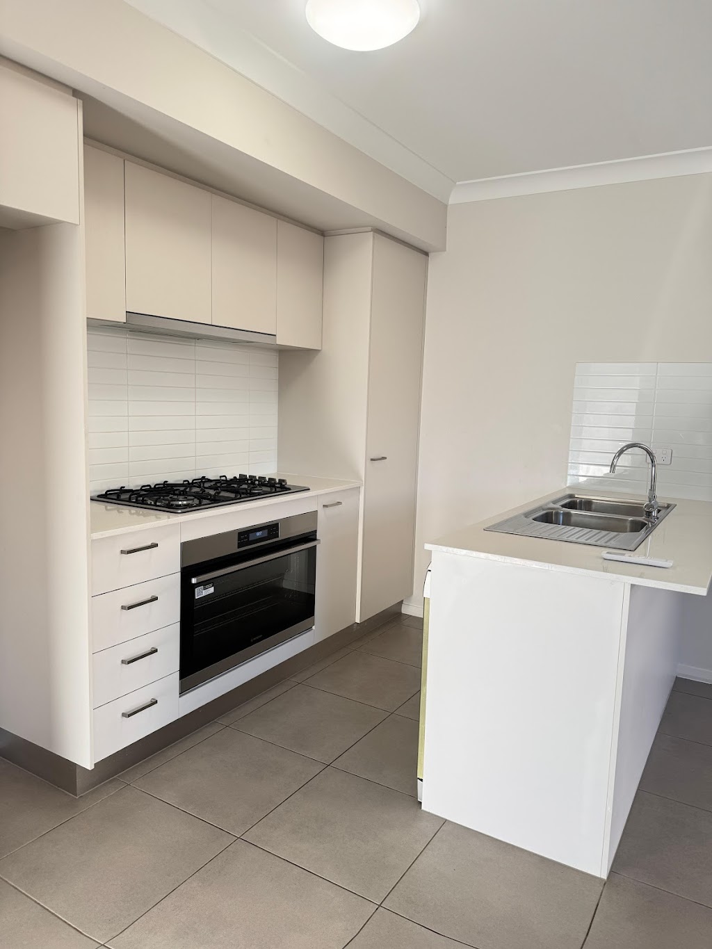 Clean Australia Service Penrith | 6 Punjab St, Claremont Meadows NSW 2747, Australia | Phone: 1300 034 788
