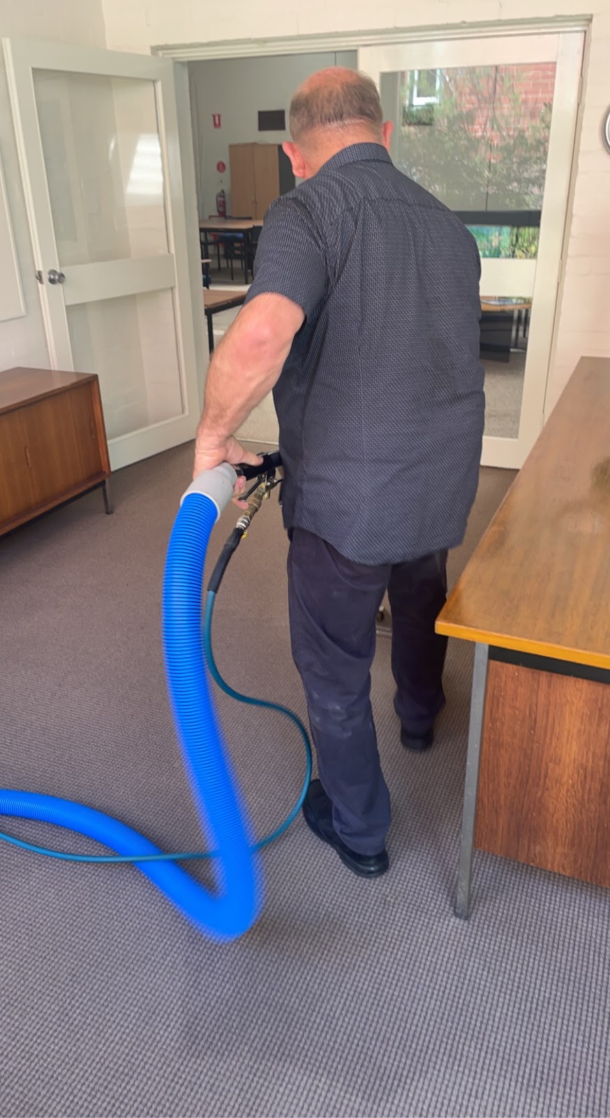 Prestige Cleaning Services Riverina | 4 Howlong Cres, Griffith NSW 2680, Australia | Phone: 0434 241 515