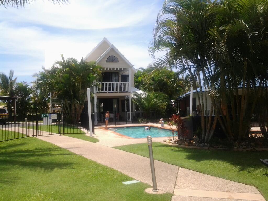 Edge on Beaches Resort | Capitain Cooke Drive, Agnes Water QLD 4677, Australia | Phone: (07) 4974 9599