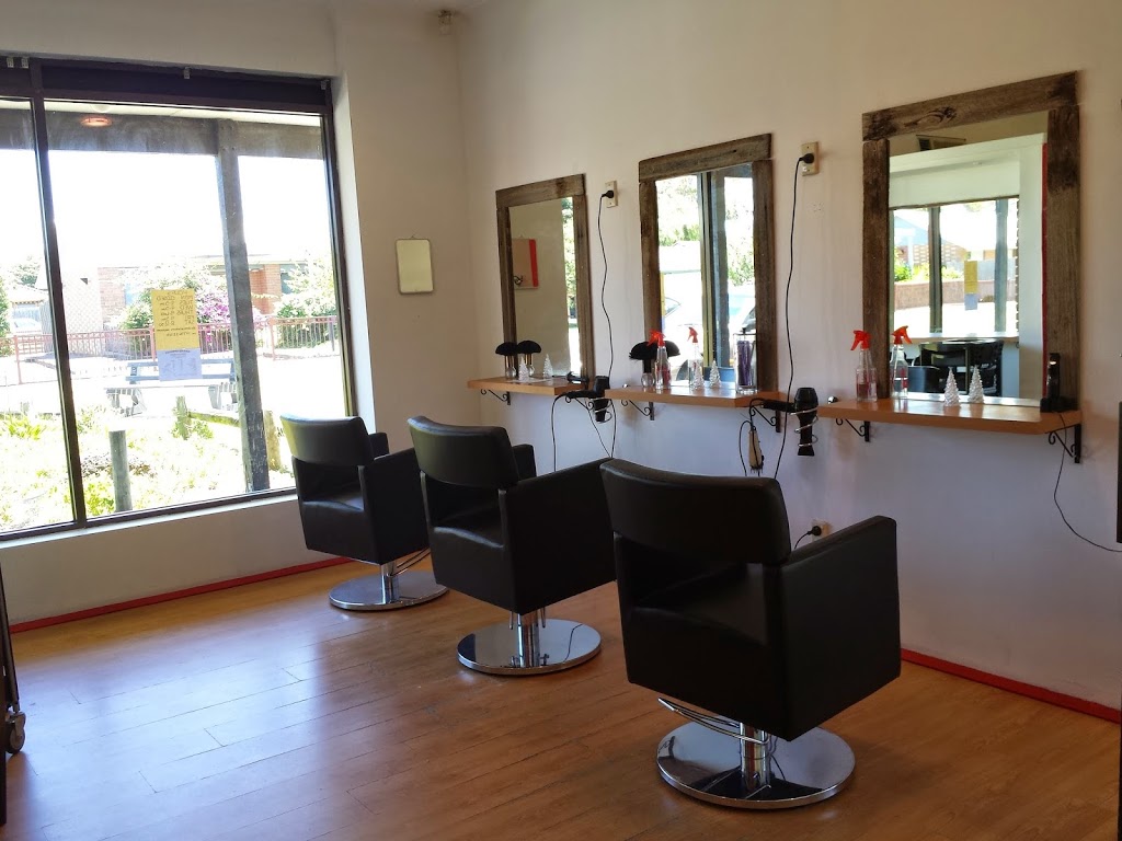 Snips on Stayner Hairdressers | 40 Stayner St, Chelsea VIC 3196, Australia | Phone: (03) 9774 2246