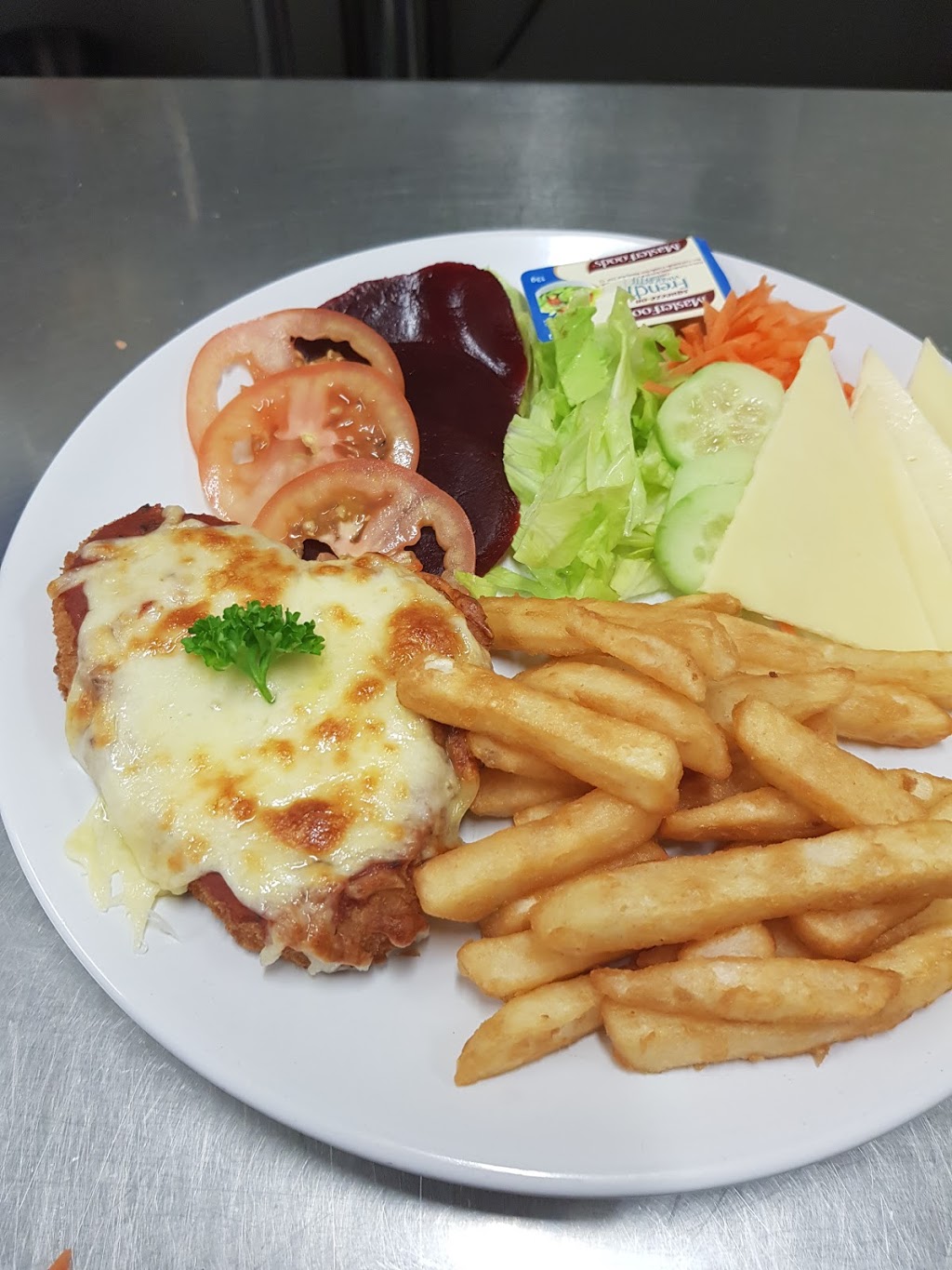 Pinjarra Lunch Bar & Cafe | restaurant | 9 George St, Pinjarra WA 6208, Australia | 0895313971 OR +61 8 9531 3971