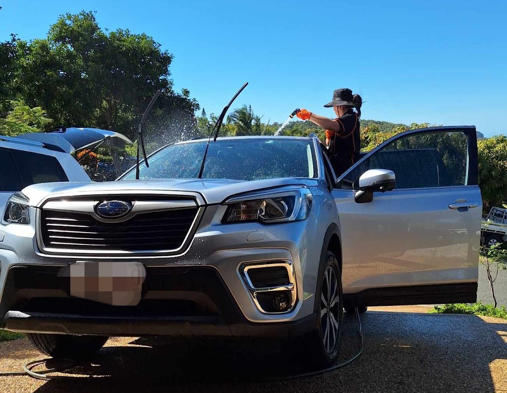Bubbles N Brushes Mobile Car Detailing | 19 Discovery Cres, Rosslyn QLD 4703, Australia | Phone: 0400 312 882