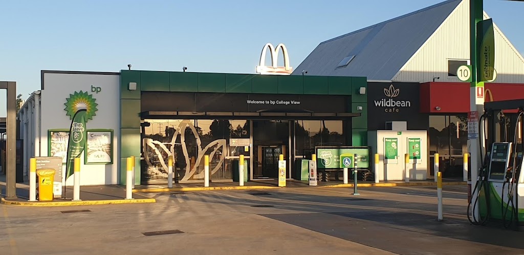 wildbean cafe | Warrego Hwy, Villis Rd, College View QLD 4343, Australia | Phone: (07) 5466 5218