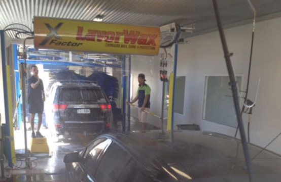 Hoppys Express Kallangur | car wash | 1499 Anzac Ave, Kallangur QLD 4503, Australia | 1800467797 OR +61 1800 467 797