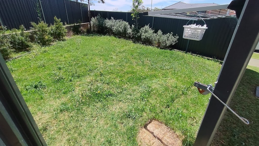 Colwyns Lawn Maintenance | Apt 2/25 Wright St, Harcourt VIC 3453, Australia | Phone: 0479 115 992