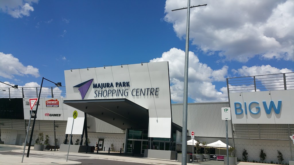 Majura Park Shopping Centre | shopping mall | 18/26 Spitfire Ave, Majura Park ACT 2609, Australia | 0262752252 OR +61 2 6275 2252