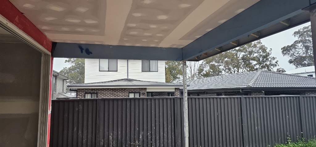 Tanias | 4 Beuk St, Austral NSW 2179, Australia | Phone: 0402 183 758