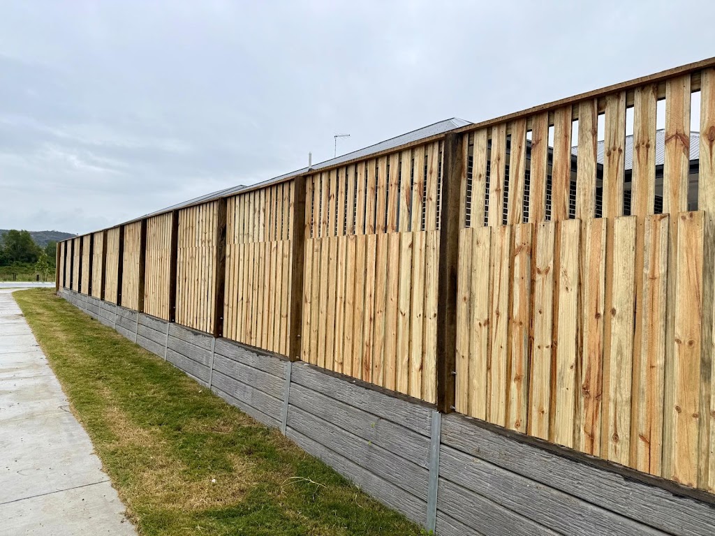 Primary Fencing & Landscaping | 20 Mundaring Wy, Spring Mountain QLD 4300, Australia | Phone: 0414 080 013