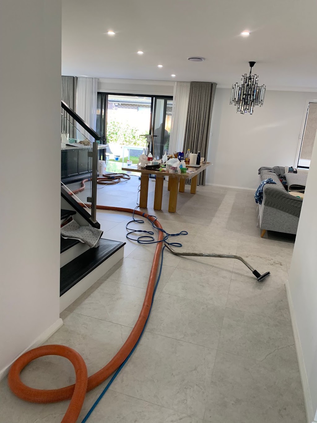 Hamiltons Tile & Stone | 461-463 The Boulevarde, Kirrawee NSW 2232, Australia | Phone: (02) 9525 3377