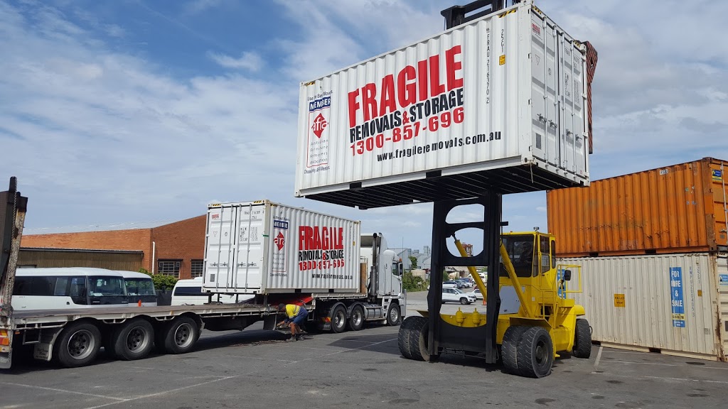 Fragile Removals Perth | 1/68 Barberry Way, Bibra Lake WA 6163, Australia | Phone: (08) 6555 1448