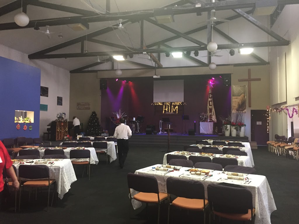 Sunnybank Uniting Church | church | 22 Hillcrest St, Sunnybank Hills QLD 4109, Australia | 0732734433 OR +61 7 3273 4433