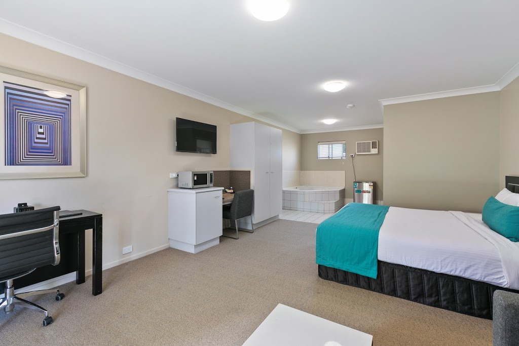 Comfort Inn North Brisbane | 1631 Gympie Rd, Carseldine QLD 4034, Australia | Phone: (07) 3554 0219